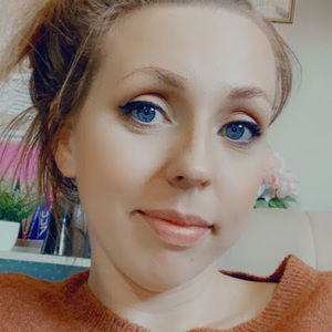 Meet your Posher, Whitney